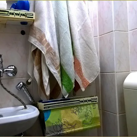 Homestay For *
